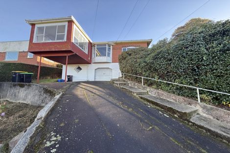 Photo of property in 26 Seaview Terrace, Kew, Dunedin, 9012