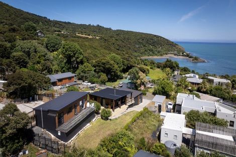 Photo of property in 14 Whaanga Road, Raglan, 3297
