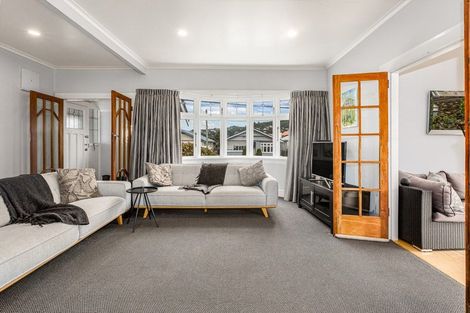 Photo of property in 191 Coutts Street, Rongotai, Wellington, 6022