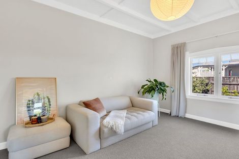 Photo of property in 126e Napier Road, Havelock North, 4130