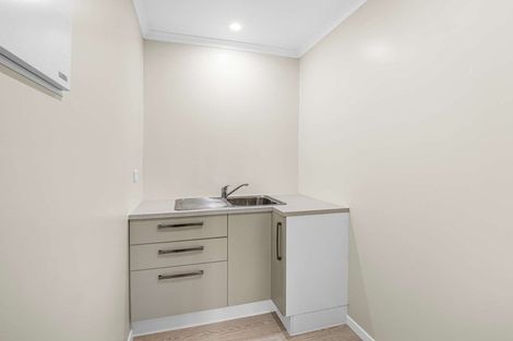 Photo of property in 8 Ormond Street, Woodville, 4920