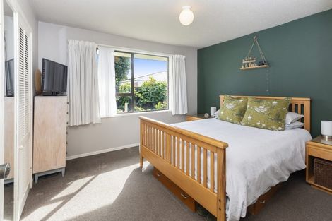 Photo of property in 2/265 Estuary Road, South New Brighton, Christchurch, 8062