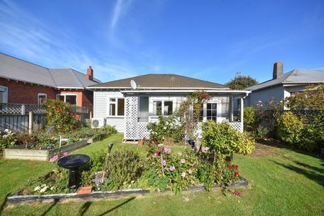 Photo of property in 5 Nile Street, Saint Clair, Dunedin, 9012