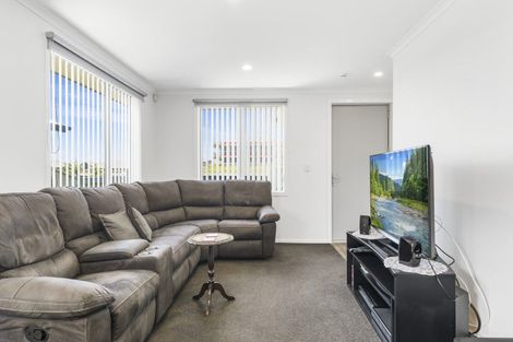 Photo of property in 17 Anchor Crescent, Papamoa, 3118