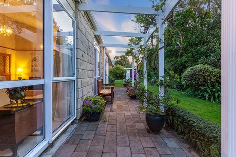 Photo of property in 12 Ngarara Road, Waikanae, 5036