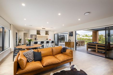 Photo of property in 20b Gordon Street, Glen Avon, New Plymouth, 4312