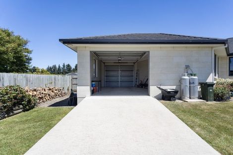 Photo of property in 22 North Ridge Drive, Oamaru North, Oamaru, 9400