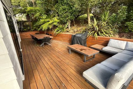 Photo of property in 1/24 Halder Place, Torbay, Auckland, 0632