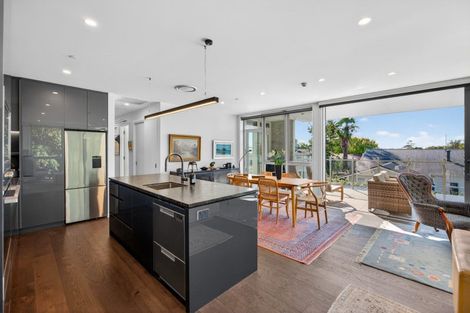 Photo of property in 102/1 Harley Street, Nelson, 7010