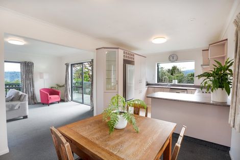 Photo of property in 195 Holborn Drive, Stokes Valley, Lower Hutt, 5019