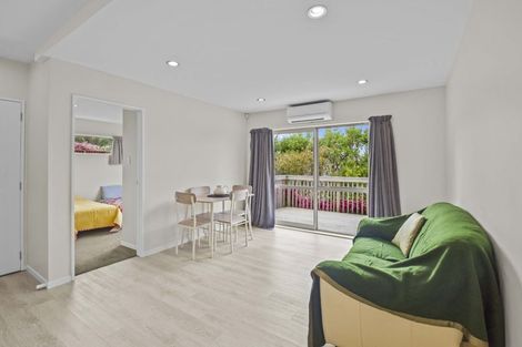 Photo of property in 114 Fairview Avenue, Fairview Heights, Auckland, 0632