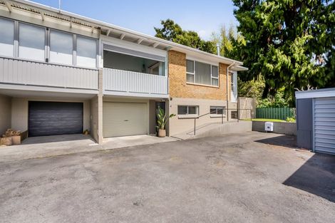 Photo of property in 4/1 Gilbert Street, New Plymouth, 4310