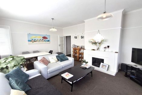 Photo of property in Nissen Court, 11f Hawker Street, Mount Victoria, Wellington, 6011