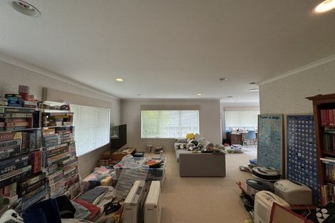 Photo of property in 6 Conacher Close, East Tamaki Heights, Auckland, 2016