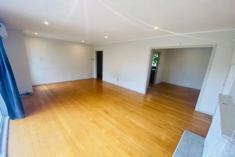 Photo of property in 51 Smythe Road, Henderson, Auckland, 0612