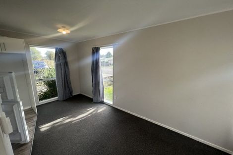Photo of property in 13 Balmoral Street, Levin, 5510