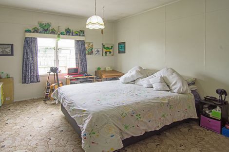 Photo of property in 23 Ames Street, Paekakariki, 5034