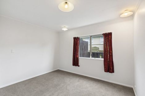 Photo of property in 4 Honey Place, Weymouth, Auckland, 2103