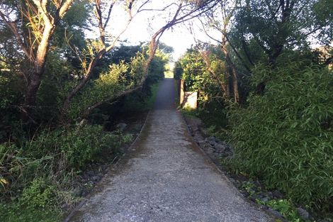 Photo of property in 37 Laly Haddon Place, Matakana, 0985