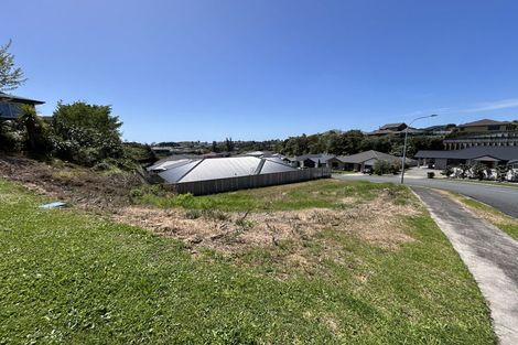 Photo of property in 1 Frederick Place, Whalers Gate, New Plymouth, 4310