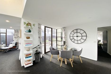 Photo of property in 74c Glandovey Road, Fendalton, Christchurch, 8052