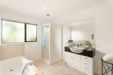 Photo of property in 7 Brittas Place, East Tamaki, Auckland, 2016