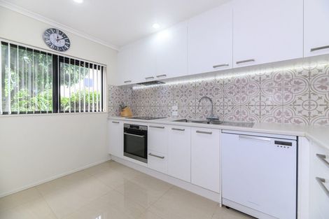 Photo of property in 1/15 Harbour View Road, Te Atatu Peninsula, Auckland, 0610