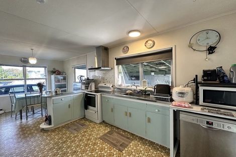 Photo of property in 69 Murphy Road, Taradale, Napier, 4112