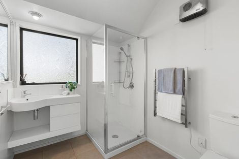 Photo of property in 151d Clyde Road, Burnside, Christchurch, 8053