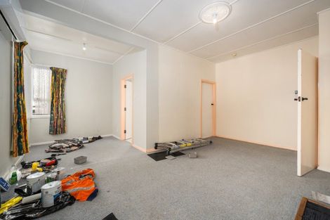 Photo of property in 38 Bannister Avenue, Johnsonville, Wellington, 6037