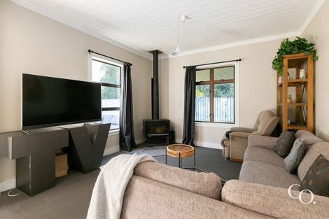 Photo of property in 8 Tomoana Road, Mahora, Hastings, 4120