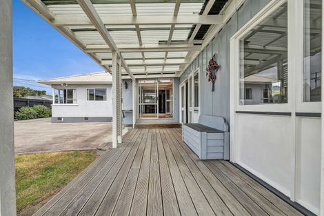 Photo of property in 5 Hori Street, Vogeltown, New Plymouth, 4310