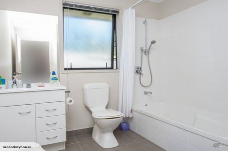 Photo of property in 6 Millie Place, Huntington, Hamilton, 3210