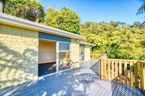 Photo of property in 20 Weenink Road, Karoro, Greymouth, 7805