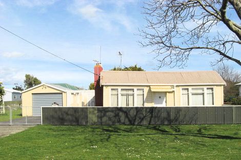 Photo of property in 10 Vance Street, Shannon, 4821
