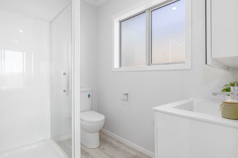 Photo of property in 18 Schooner Drive, Whitby, Porirua, 5024