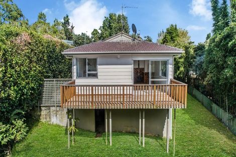 Photo of property in 72 Vandeleur Avenue, Birkdale, Auckland, 0626