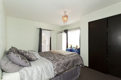 Photo of property in 306 Don Buck Road, Massey, Auckland, 0614