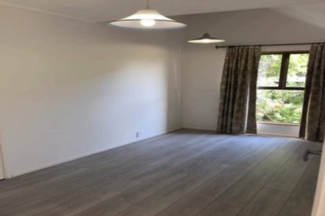 Photo of property in 36 Murvale Drive, Bucklands Beach, Auckland, 2014