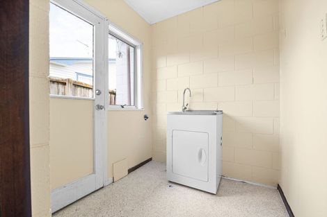 Photo of property in 16 Knighton Road, Hillcrest, Hamilton, 3216