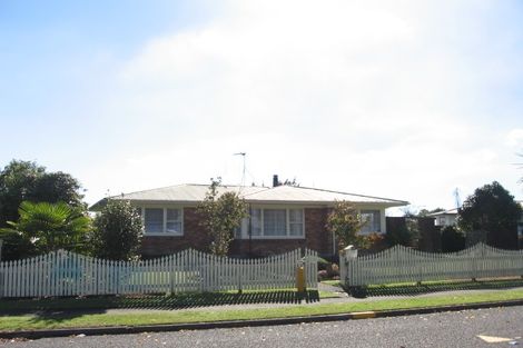 Photo of property in 18 Kenmore Place, Tokoroa, 3420