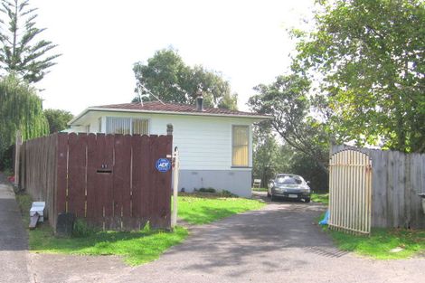 Photo of property in 11 Surman Place, Glen Eden, Auckland, 0602