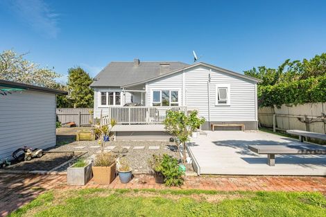 Photo of property in 2 Gonville Avenue, Gonville, Whanganui, 4501