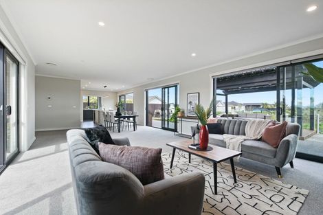 Photo of property in 68 Helen June Avenue, Flagstaff, Hamilton, 3210