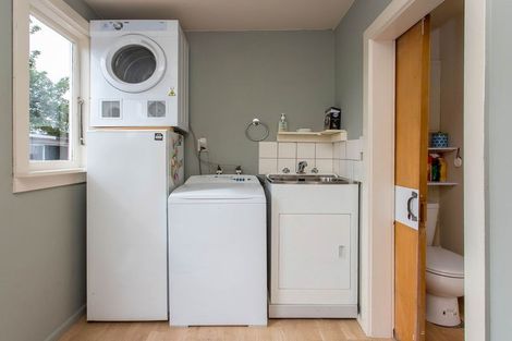 Photo of property in 35 Dampier Street, Woolston, Christchurch, 8023