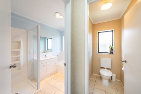 Photo of property in 54 Peter Hall Drive, Kelvin Grove, Palmerston North, 4414