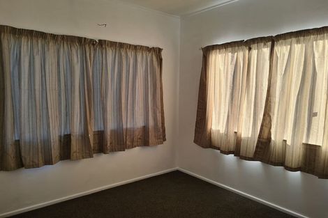 Photo of property in 71b Randwick Crescent, Moera, Lower Hutt, 5010