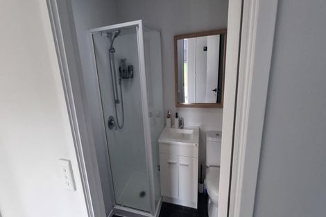 Photo of property in 2/137 Rangatira Road, Beach Haven, Auckland, 0626