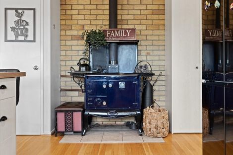 Photo of property in 398 Puketawai Road, Otorohanga, 3976