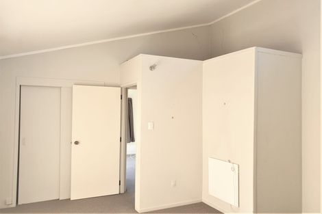 Photo of property in 38 Tree View Avenue, Glenfield, Auckland, 0629